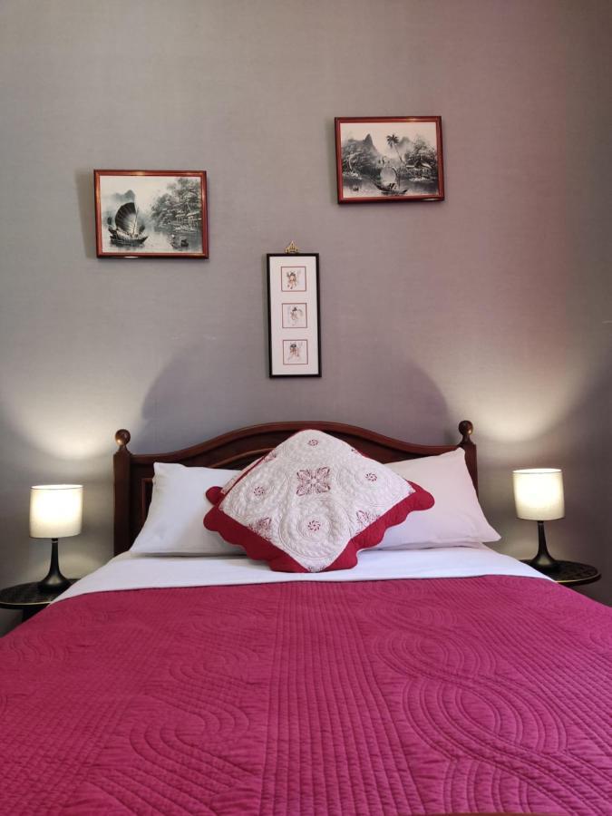 L'Entree Chambres D'Hotes Bar & Restaurant Castillonnès Exteriér fotografie