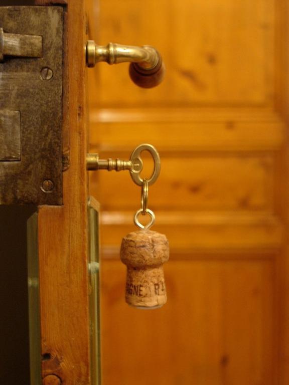 L'Entree Chambres D'Hotes Bar & Restaurant Castillonnès Exteriér fotografie